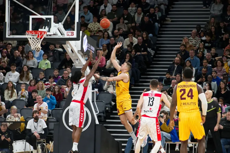 De Verborgen Goudmijn: Waarom de NBA de Slimste Keuze is voor Nederlandse Wedders